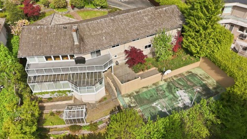 606 Hawstead Place, West Vancouver, BC 