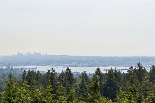 606 Hawstead Place, West Vancouver, BC 
