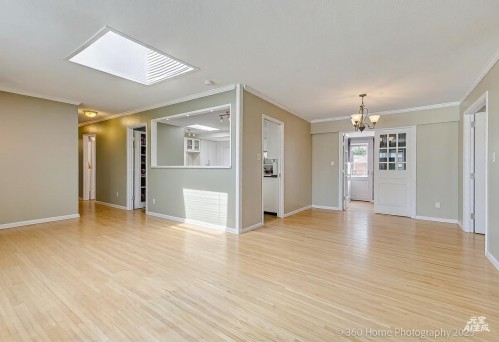 5105 8a Avenue  Delta, BC V4M 1T5