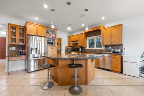 9044 Railway Avenue, Richmond, BC 
