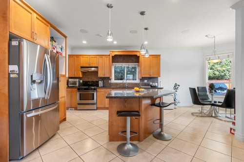 9044 Railway Avenue, Richmond, BC 