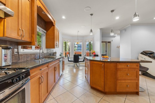 9044 Railway Avenue, Richmond, BC 