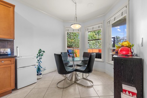 9044 Railway Avenue, Richmond, BC 