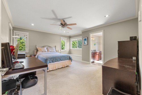 9044 Railway Avenue, Richmond, BC 