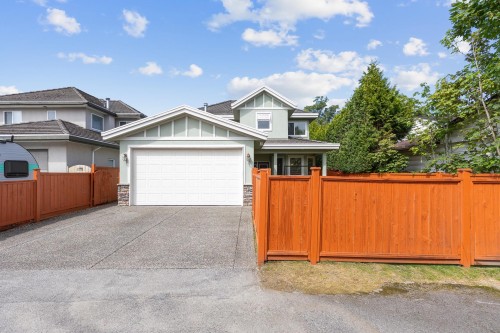 9044 Railway Avenue, Richmond, BC 