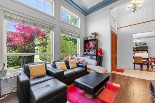 9044 Railway Avenue, Richmond, BC 