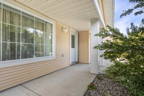 5723 Nickerson Road, Sechelt, BC 