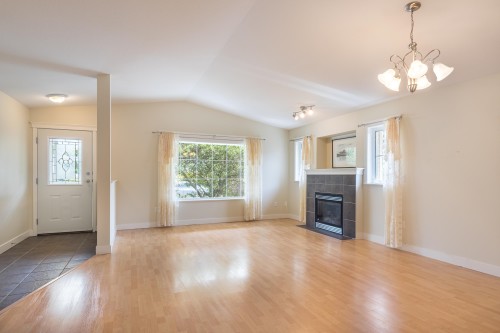 5723 Nickerson Road, Sechelt, BC 