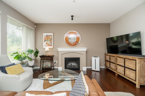 6-3138 Dayanee Springs Boulevard, Coquitlam, BC 
