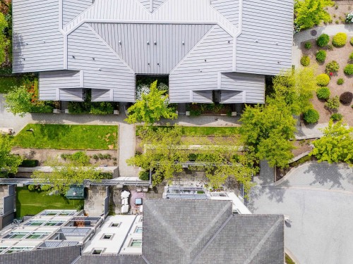 6-3138 Dayanee Springs Boulevard, Coquitlam, BC 