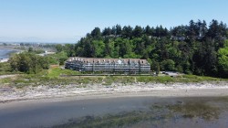 306-1120 Tsatsu Shores Drive Delta, BC V4M 4G3