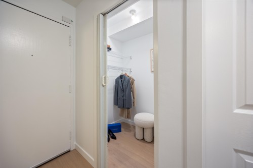 105-1440 Broadway E, Vancouver, BC 
