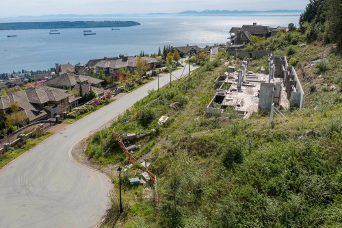 2345 Kadlec Court, West Vancouver, BC 