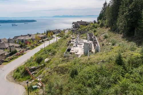 2345 Kadlec Court, West Vancouver, BC 
