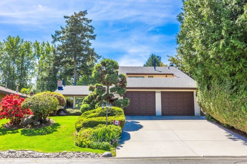 5480 Wallace Avenue  Delta, BC V4M 3V3
