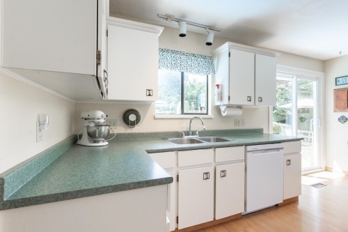 5480 Wallace Avenue, Delta, BC 