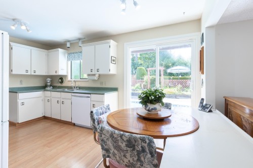 5480 Wallace Avenue, Delta, BC 