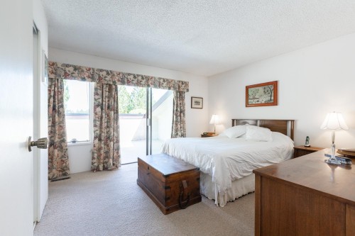 5480 Wallace Avenue, Delta, BC 