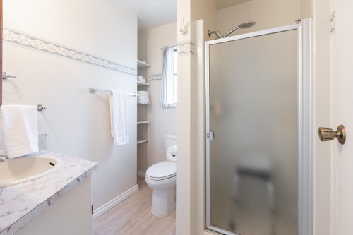 5480 Wallace Avenue, Delta, BC 