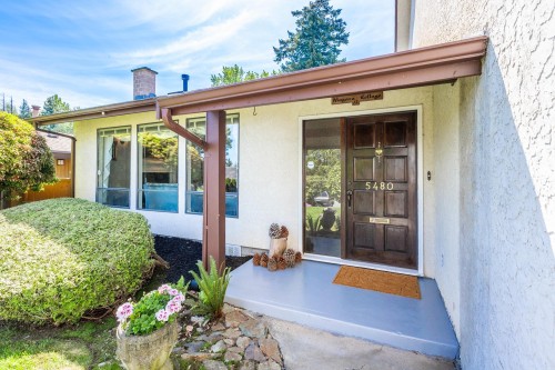 5480 Wallace Avenue, Delta, BC 