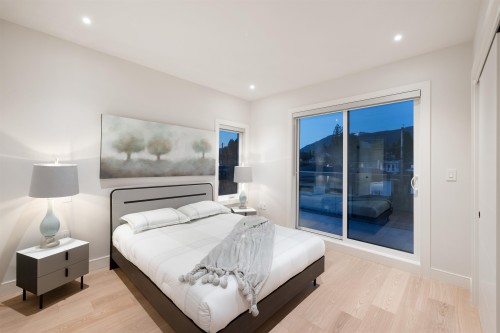 838 14Th Street E, North Vancouver, BC 