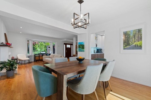 707 Braemar Road E, North Vancouver, BC 