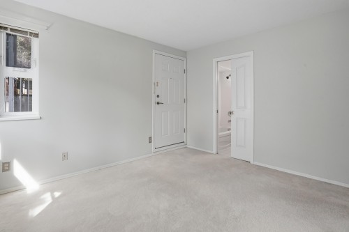 737 7Th Avenue W, Vancouver, BC 