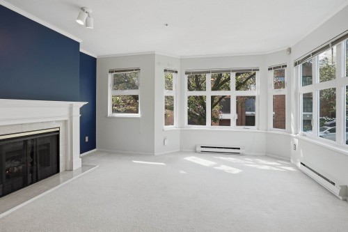 737 7Th Avenue W, Vancouver, BC 