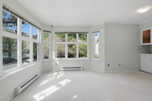 737 7Th Avenue W, Vancouver, BC 