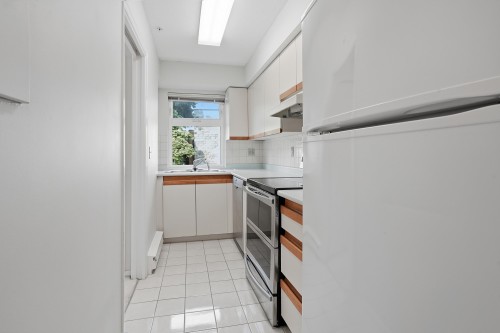 737 7Th Avenue W, Vancouver, BC 