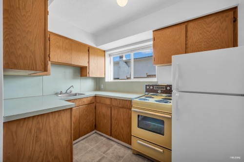 4249 - 4251 Barker Avenue, Burnaby, BC 