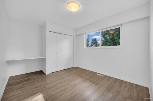 4249 - 4251 Barker Avenue, Burnaby, BC 