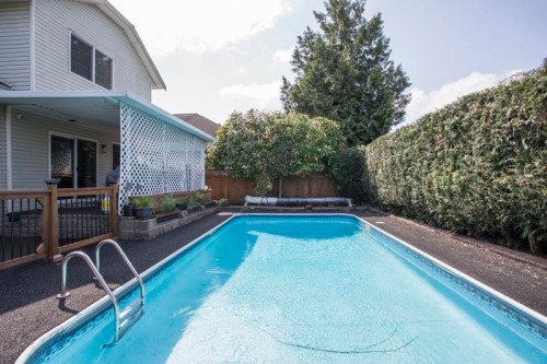 12181 Chestnut Crescent, Pitt Meadows, BC 