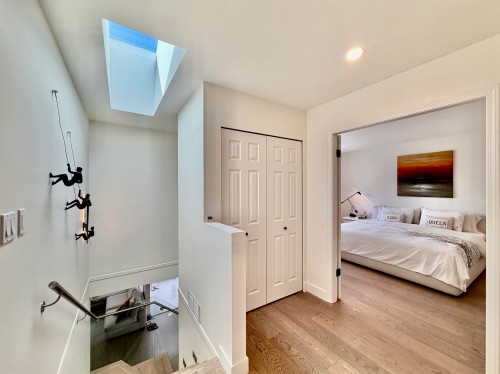 3362 Manning Crescent, North Vancouver, BC 