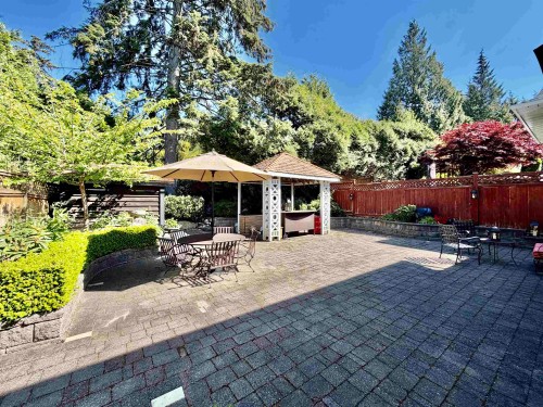 3362 Manning Crescent, North Vancouver, BC 