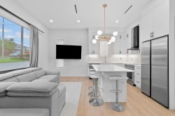 5499 Manor Street Burnaby, BC V5G 1B6