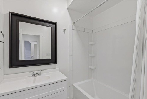 14 14Th Avenue W, Vancouver, BC 