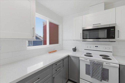 14 14Th Avenue W, Vancouver, BC 