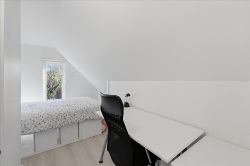 14 14Th Avenue W, Vancouver, BC 