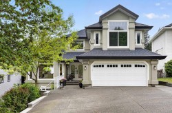 209 Ravine Drive  Port Moody, BC V3H 4W7