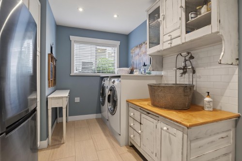 209 Ravine Drive, Port Moody, BC 