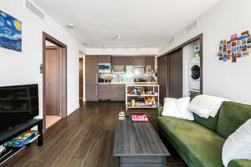 1517-68 Smithe Street, Vancouver, BC 