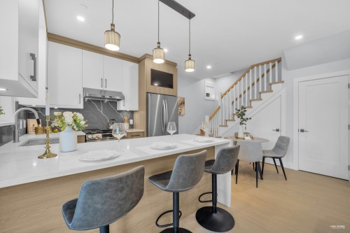 2617 Mcgill Street, Vancouver, BC 