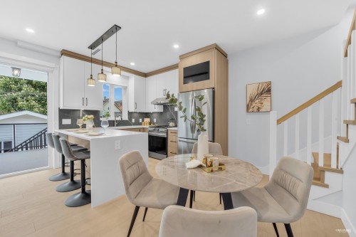 2617 Mcgill Street, Vancouver, BC 