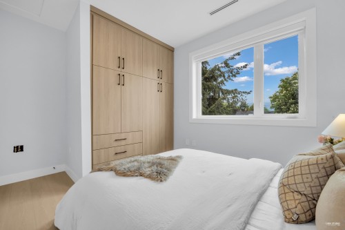 2617 Mcgill Street, Vancouver, BC 