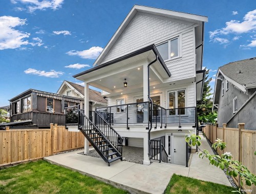 2617 Mcgill Street, Vancouver, BC 