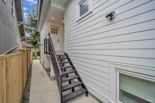 2617 Mcgill Street, Vancouver, BC 