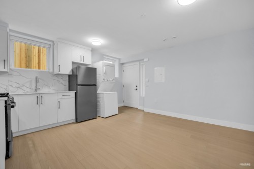 2617 Mcgill Street, Vancouver, BC 
