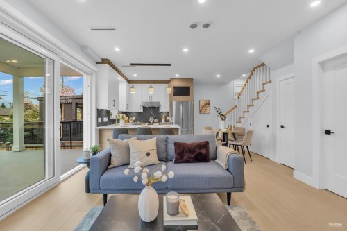 2617 Mcgill Street, Vancouver, BC 