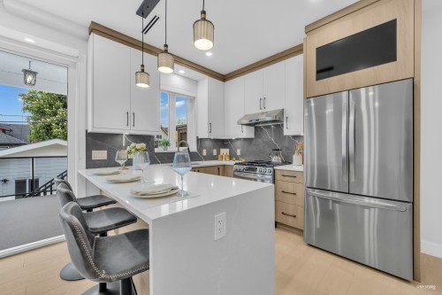 2617 Mcgill Street, Vancouver, BC 